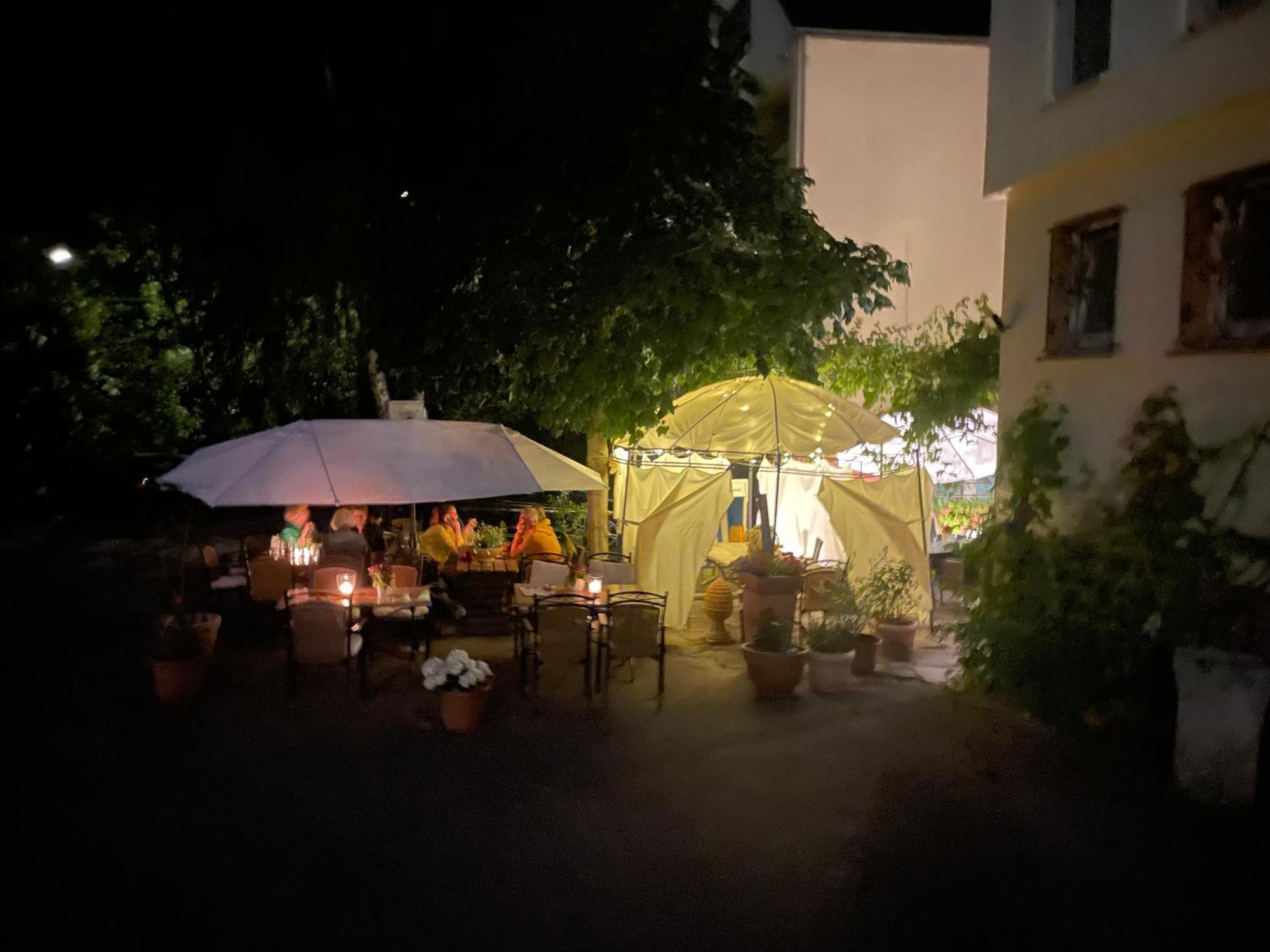 Hotel Landgasthof Simon Waldrach ภายนอก รูปภาพ